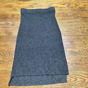 madewell knit skirt。Cc’d but very stretchy.